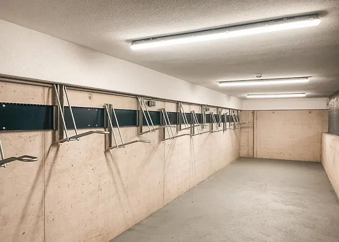 Chez Nous - By Alpenluxus Collection * フューゲン