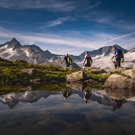 Chez Nous - Alpenluxus Collection * Fügen